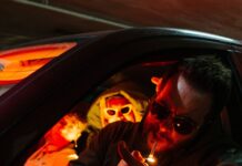 Exili a Elba tornen amb ‘No hi havia amor’