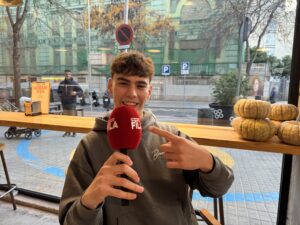 Entrevistem a Llini que es presenta “DES DEL D1A”