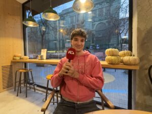 Entrevistem a Miquel Rubio que debuta amb “ETERN”