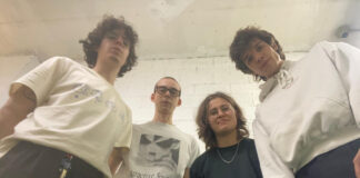 Arriba “AGOST”, el primer LP de Petit Ibèric