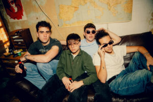 Lluna Plena estrena ‘sempre farà falta’ i obre el camí cap al seu nou EP “mal dia x pensar, vol.2”