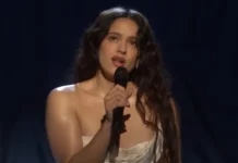 Rosalía interromp el concert a Milà per problemes de salut durant el “Lux Tour”