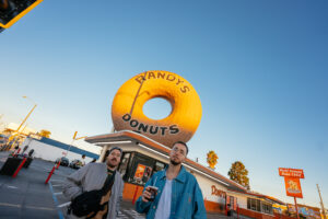 Lildami i Sr. Chen es retroben a l’EP 5:MM (5 minutets més)