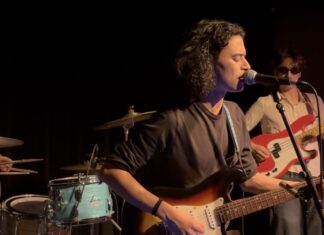 La Bona Sort i Andris El Sardo enlluernen una Heliogàbal plena Andris El Sardo