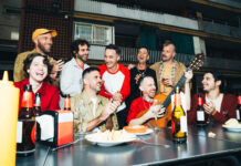 La Pegatina torna a l’escena amb ‘Siempre nos tienes aquí’