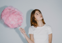 Júlia Blum inicia nova etapa amb ‘En Diferit’, primer avançament del seu proper disc