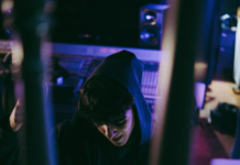 Blai publica ‘la teva gent’ i consolida el seu projecte en català