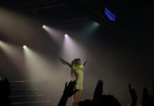 Ouineta fa el salt definitiu i devora Razzmatazz