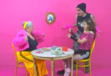 Eskamot mostren la seva cara més festiva amb ‘Maria Rosa’, el seu nou single