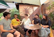 Entrevista a potser dimarts: “La nostra música neix de la nostàlgia, i intentem donar-li una volta a un sentiment que pot ser més intens i viure’l amb alegria i celebració”