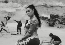 Charli XCX mata l’ego de «Brat» amb «Music, Fashion, Film»