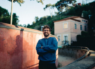 Pau Vallvé anuncia “HIPERNORMALITAT”, el seu nou disc, que arribarà a l’abril