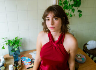 PAVVLA trenca el silenci amb “Together apart”
